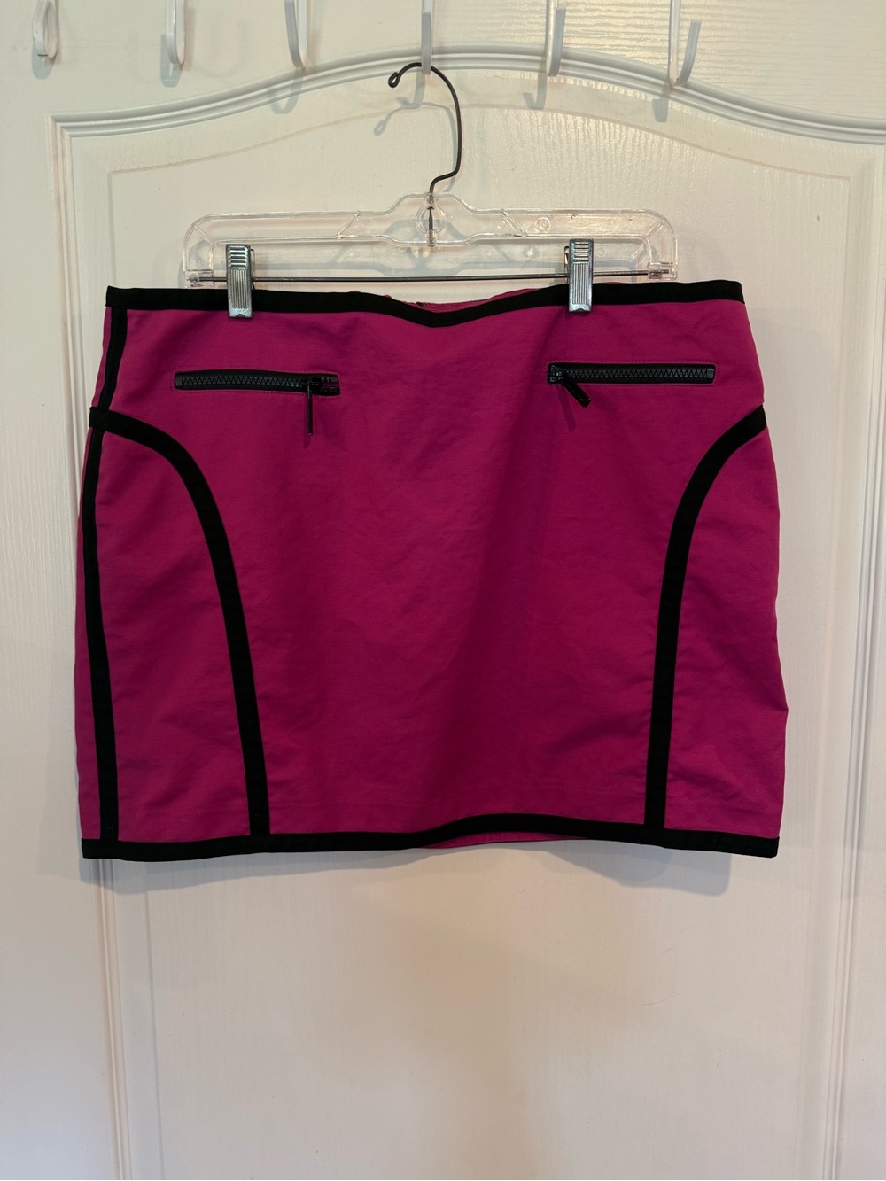 Michael Kors Woman’s pink / purple mini skirt black trim plus size 16